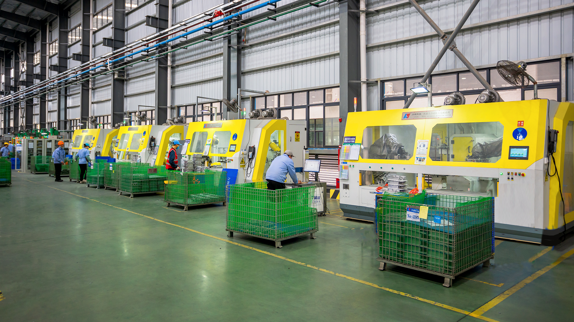 自動化除毛刺車間